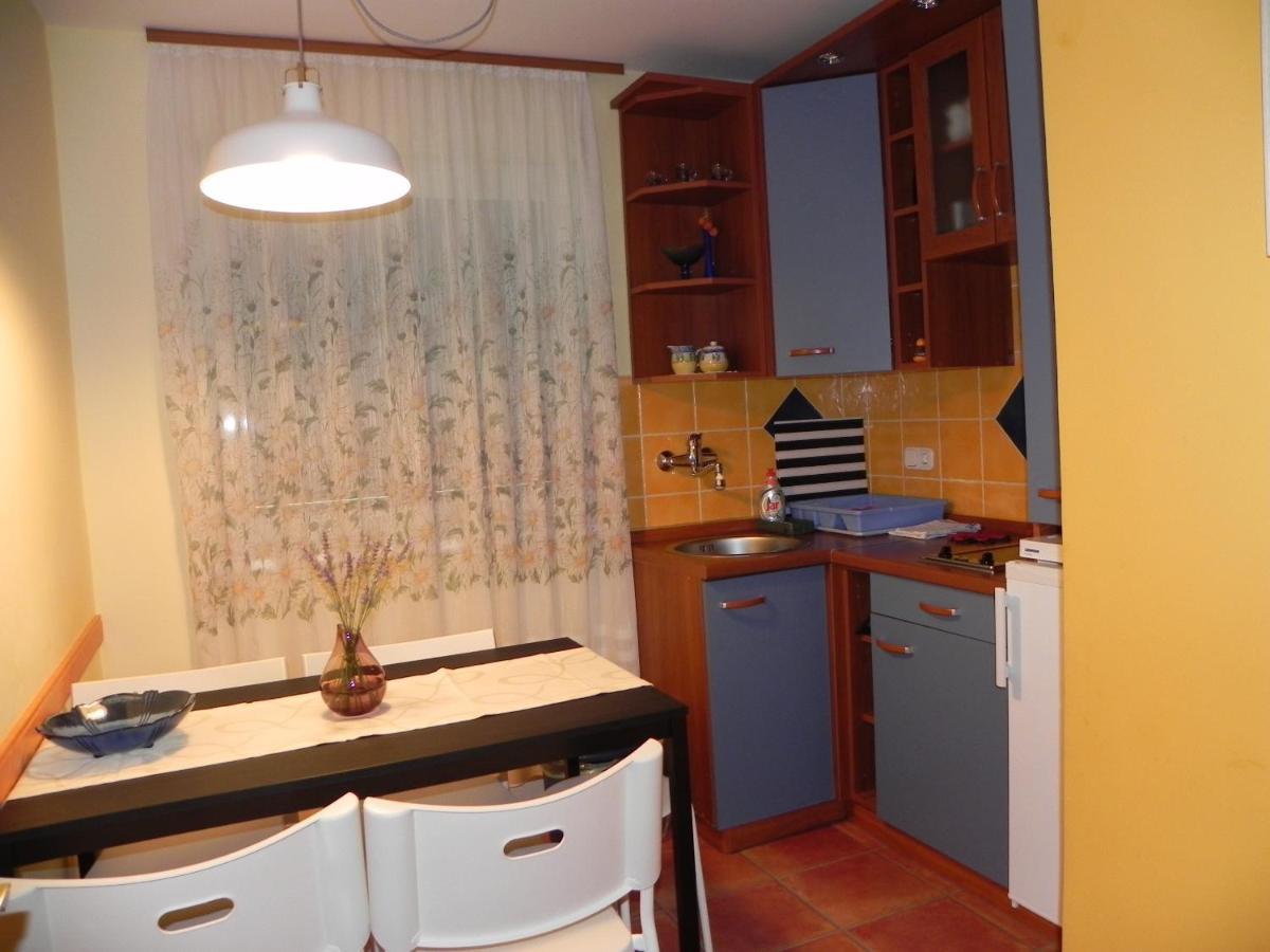 Apartments Katalenic Selce Exterior foto