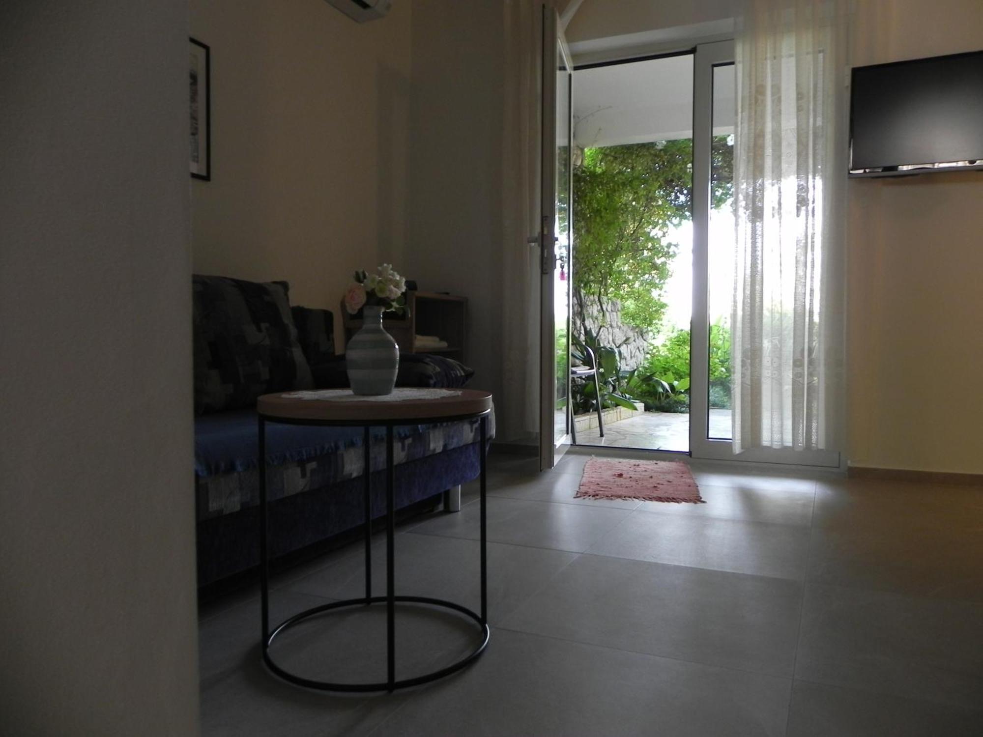 Apartments Katalenic Selce Exterior foto